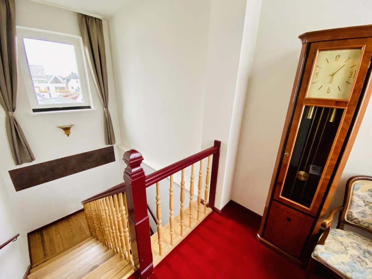 Doppelzimmer Humidor, Direkt Am Alten Strom Rostock Bagian luar foto